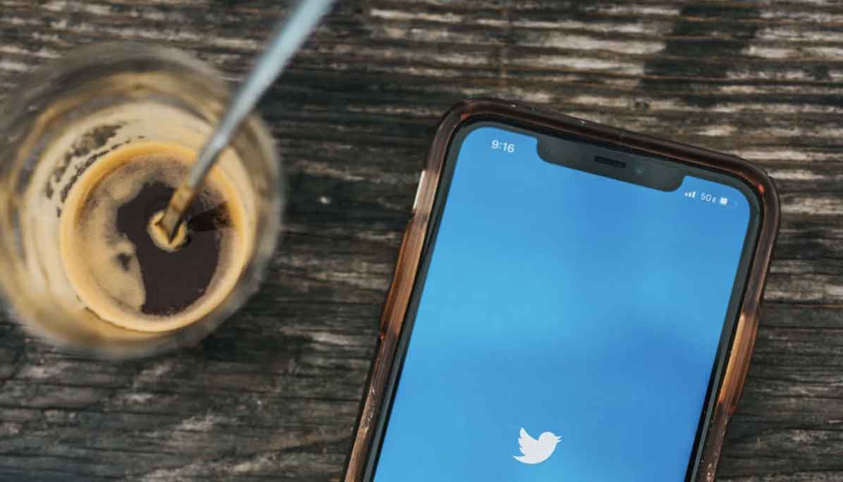 Twitter Status feature is being tested