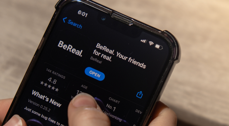 BeReal introduces private groups and Live Photo features, gaining popularity among US teens
