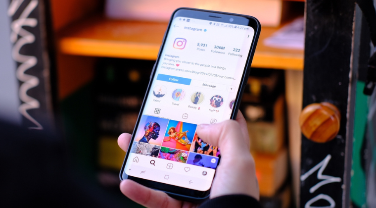 Instagram boosts original content, cuts reposts