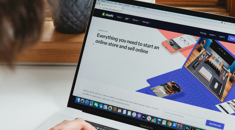 Shopify introduces AI Sidekick chatbot in early access for merchants