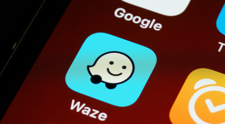 Smoother rides ahead: Waze warns drivers of upcoming curves and bumps